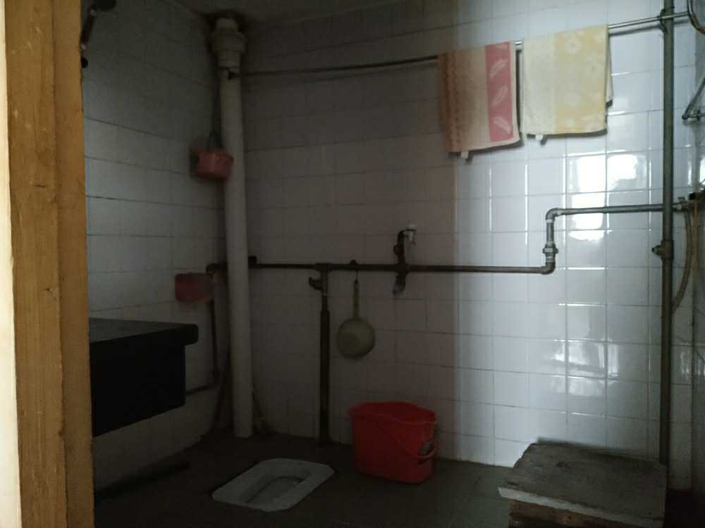 同心园3室87m&sup2;1500元/月